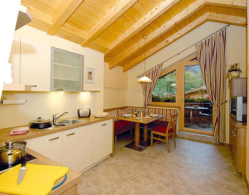 Appartement Zottl Mayrhofen Quarto foto