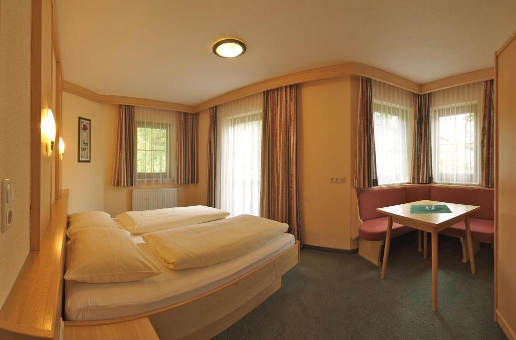 Appartement Zottl Mayrhofen Quarto foto
